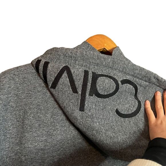 Calvin Klein grey cropped zip up sweater. Size small - Picture 6 of 8